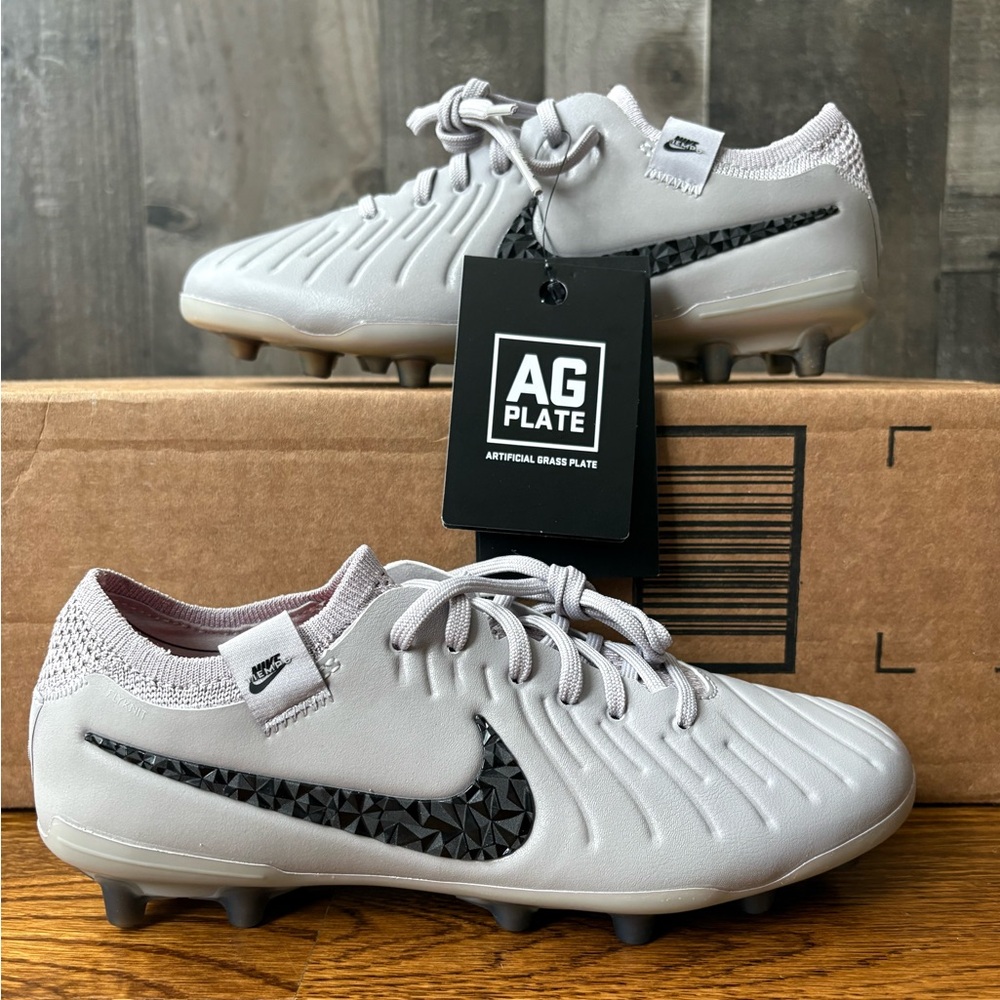 Nike Tiempo Legend 10 Elite AG Rising Gem Pack Size 4 Men’s = Wmns 5.5 Cleats